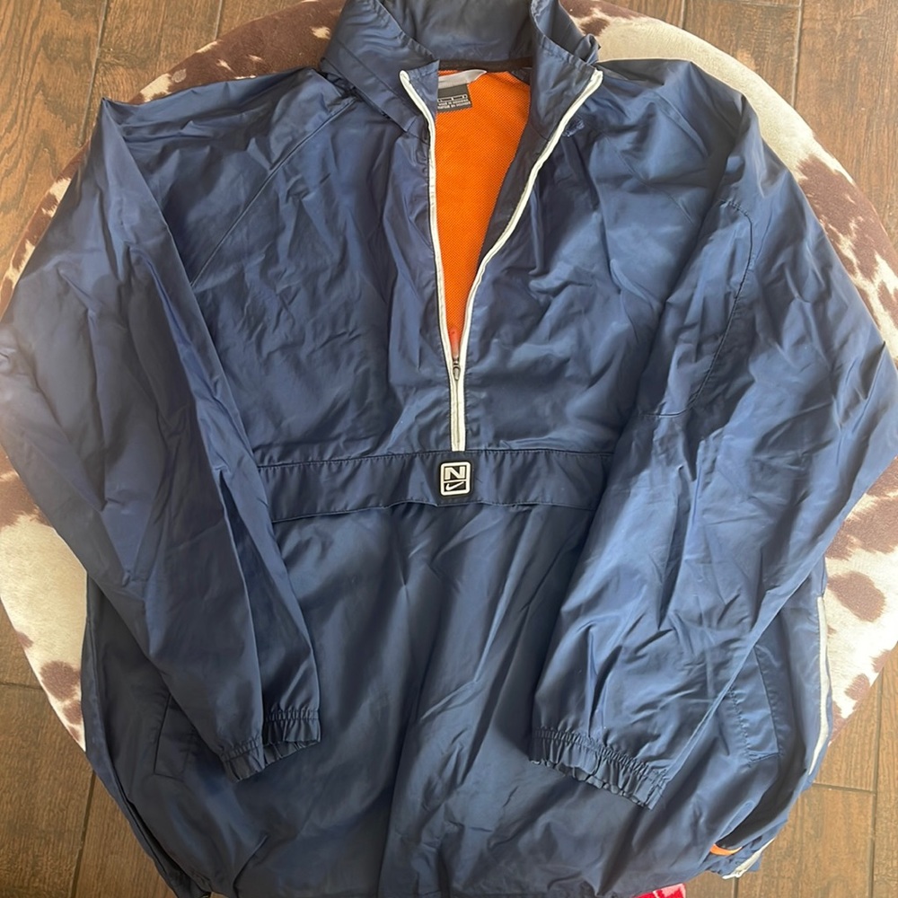 Men’s Nike windbreaker